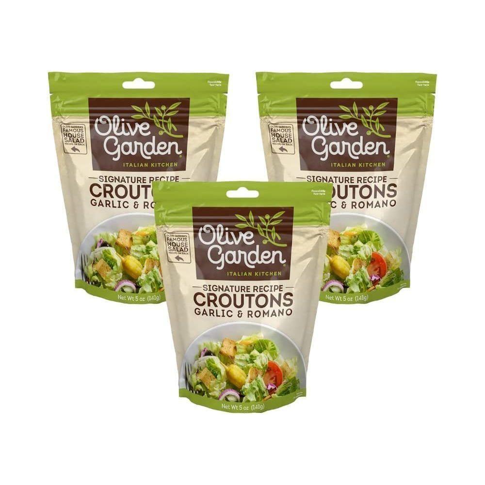 Olive Garden Garlic & Romano Seasoned Croutons - 5 Ounce Bag (Set of 3) - Olive Garden